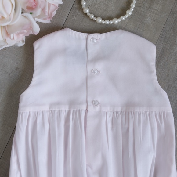 Girls Pink Smocked Romper Size 9 Month Embroidery Sleeveless NWOT PERFECT - Picture 4 of 5